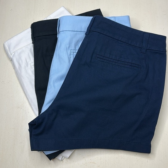 J Crew Factory Set of 4 Flat Front Shorts with Pockets and Belt Loops Size 8 - Picture 1 of 14